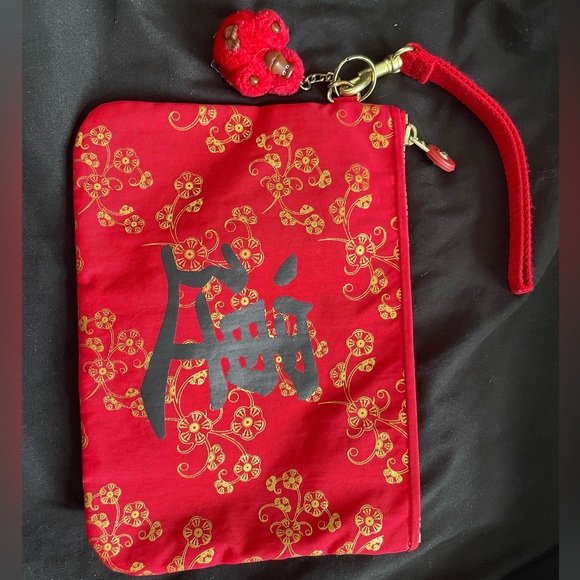 Kipling Zao Pouch in Tango Red from Lunar New Year Collection - Picture 3 of 6